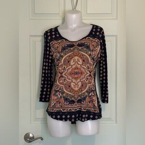 LUCKY BRAND Persian Carpet Top - Size Medium